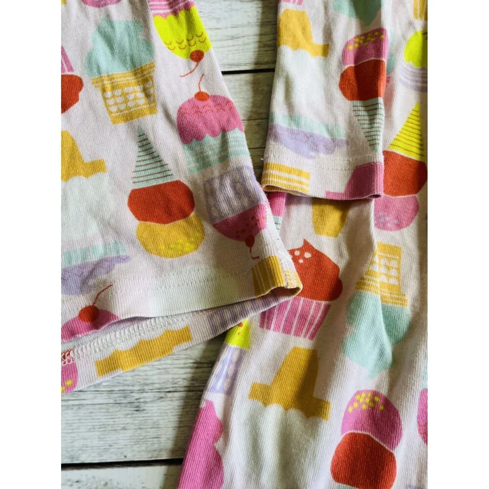 Hanna Andersson Long Pajamas - Picture 3 of 4
